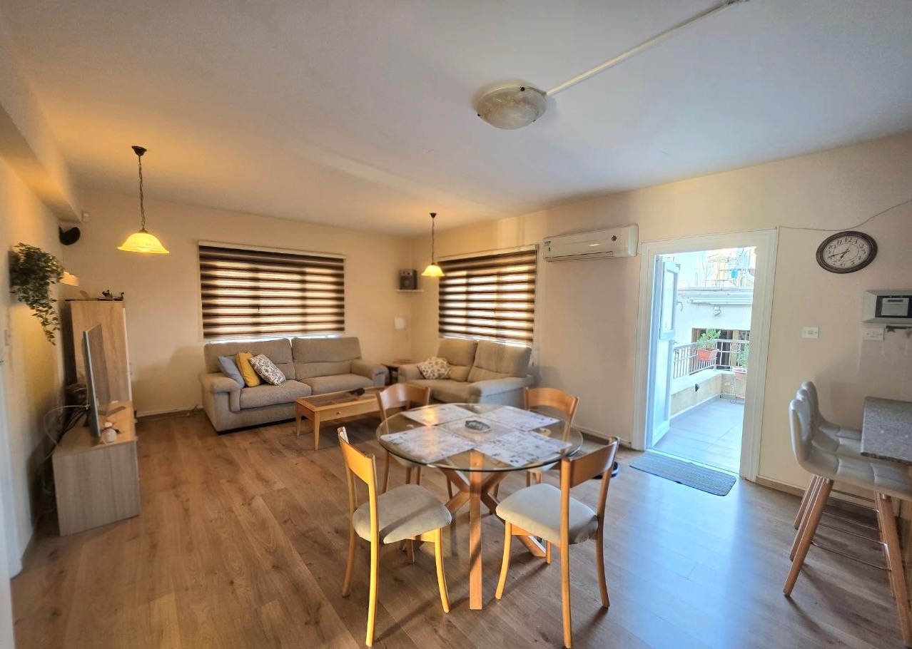 Spacious 4 bedroom house in mesa geitonia, limassol, 240sqm