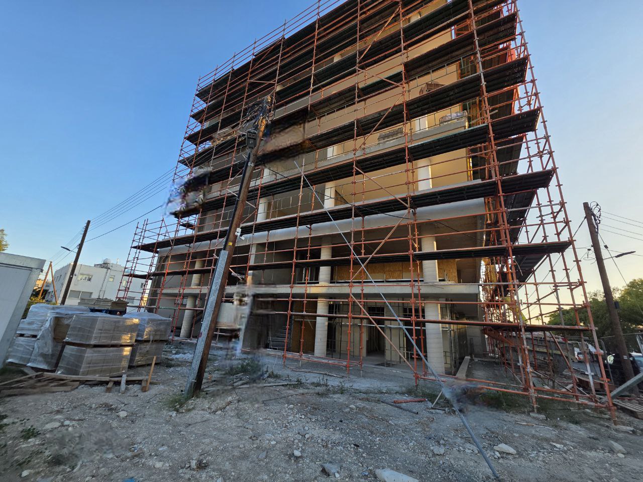  - Image 1