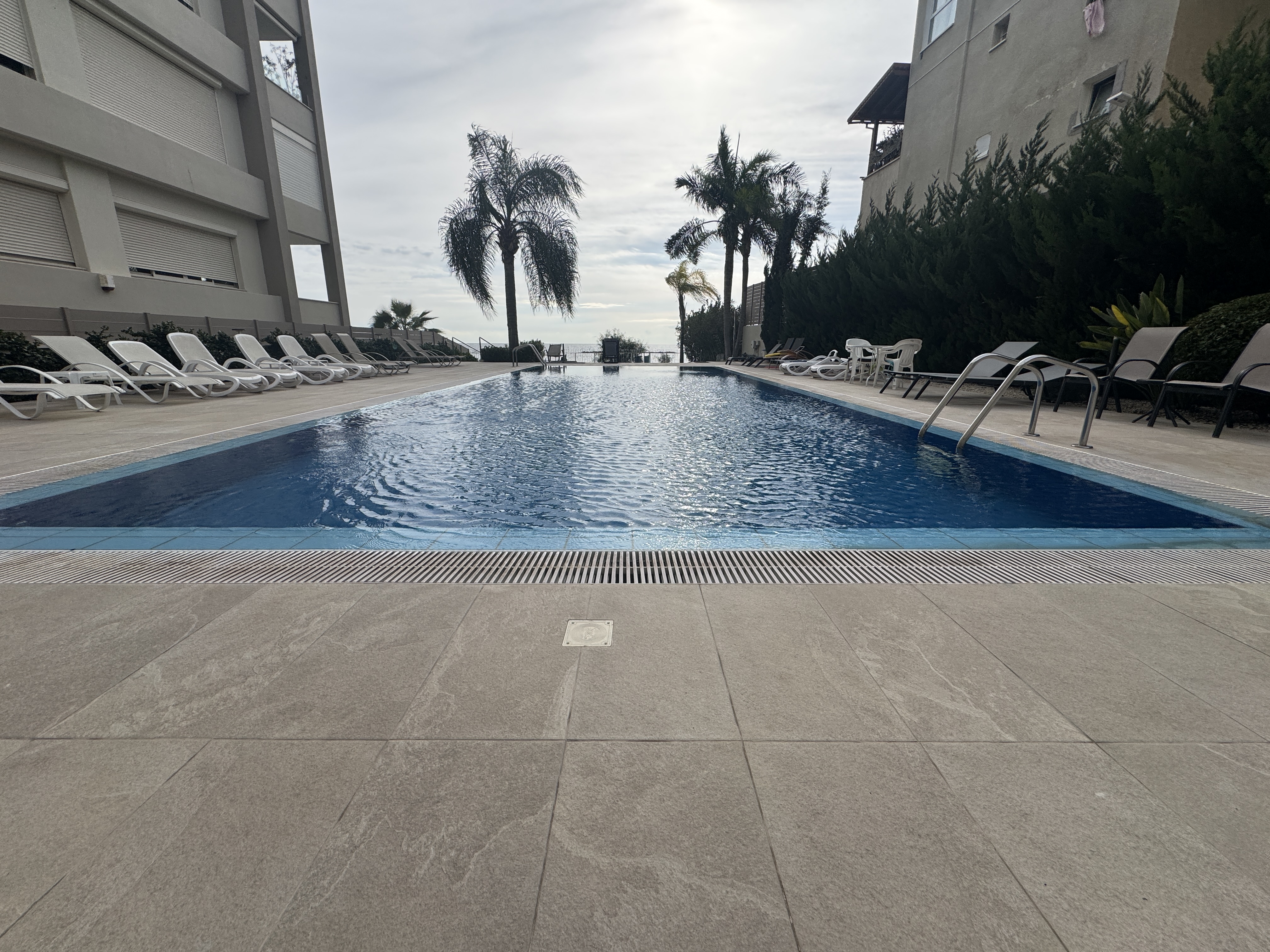  - Image 1