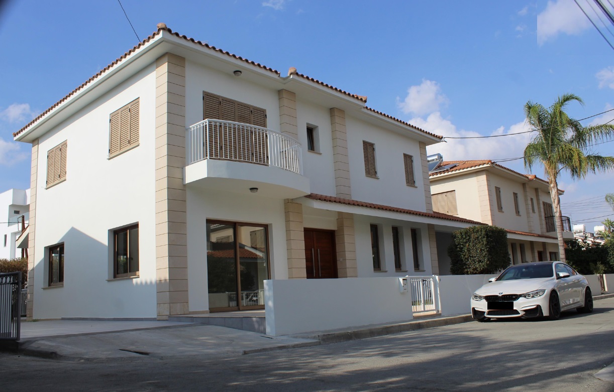 - Image 1