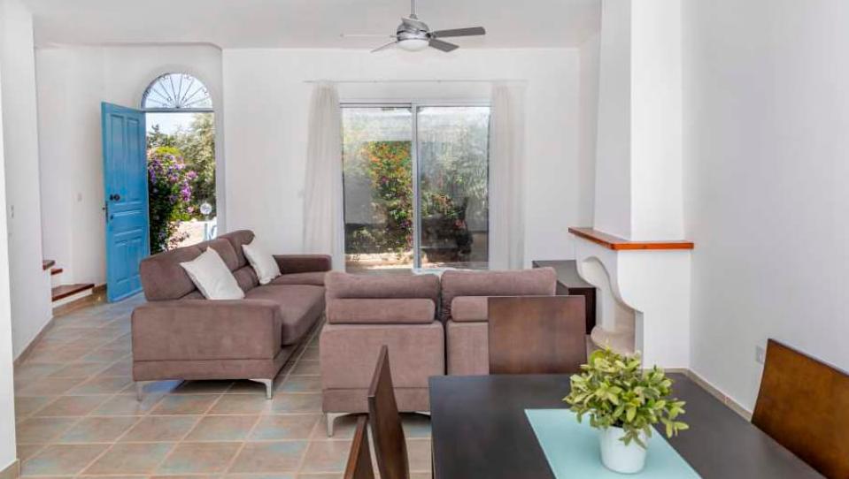 Polis Beach Villas