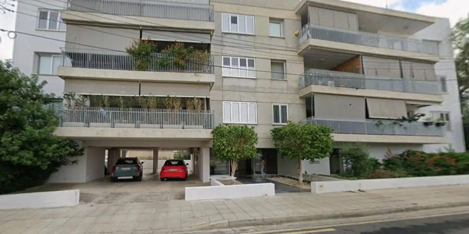 - Image 1
