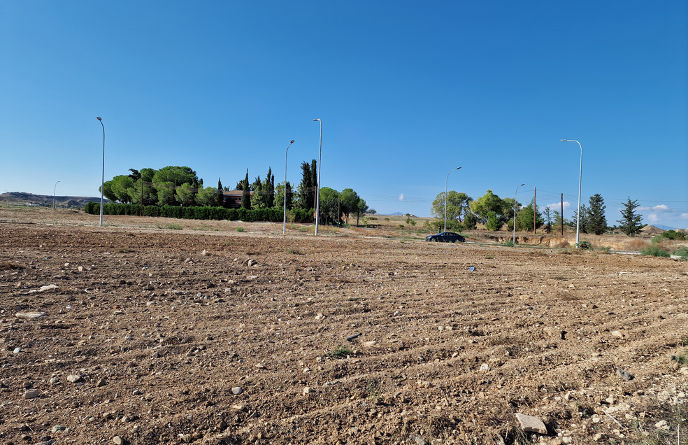 - Image 1