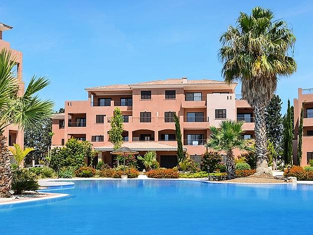 Leptos Estates