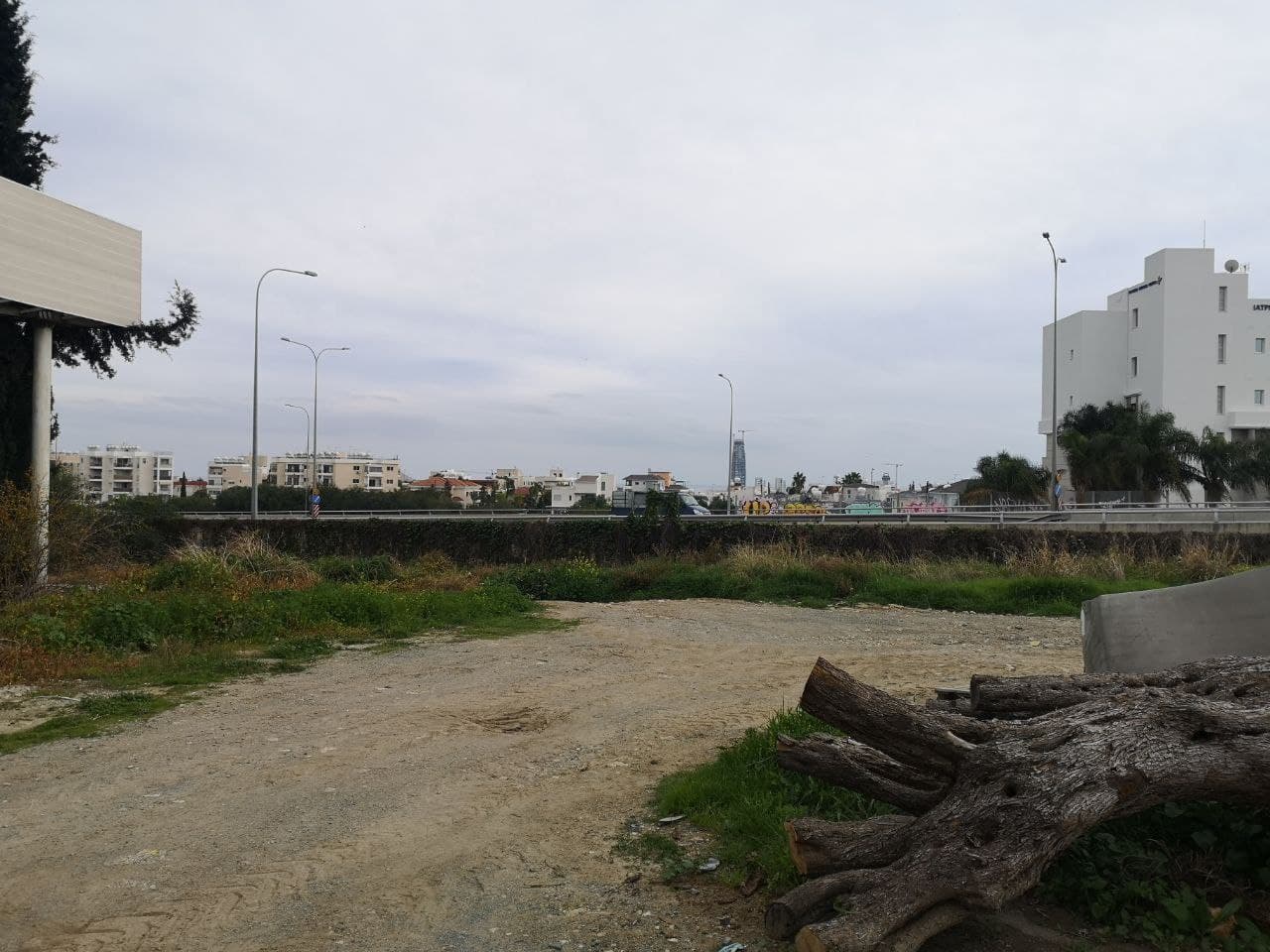  - Image 1