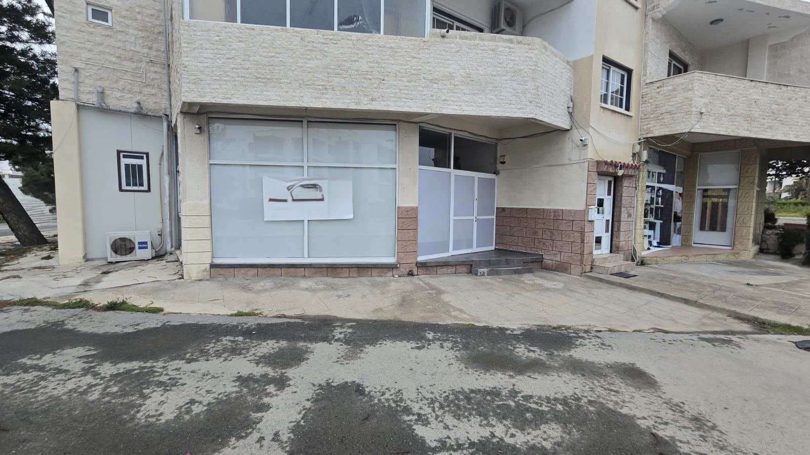  - Image 1