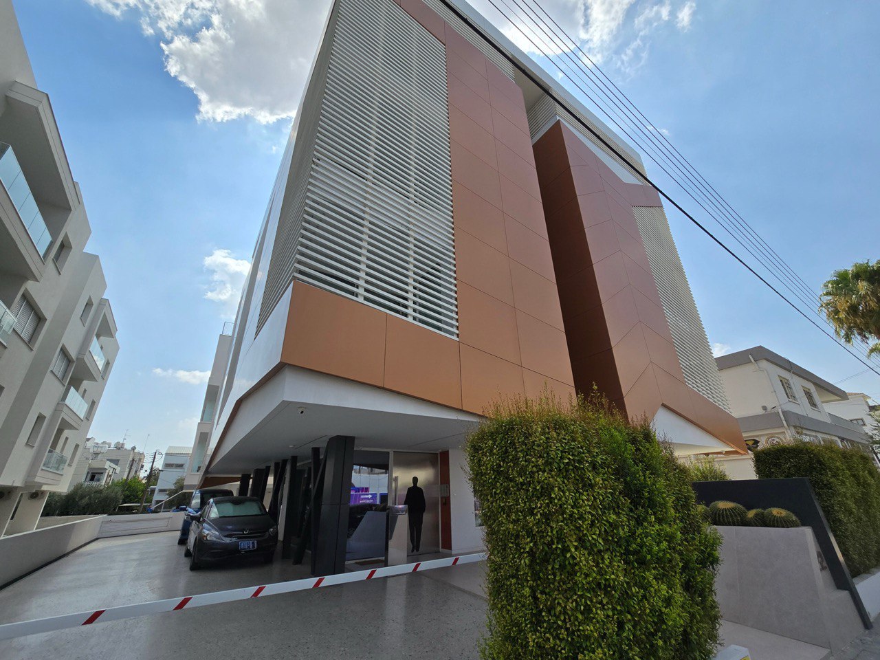  - Image 1