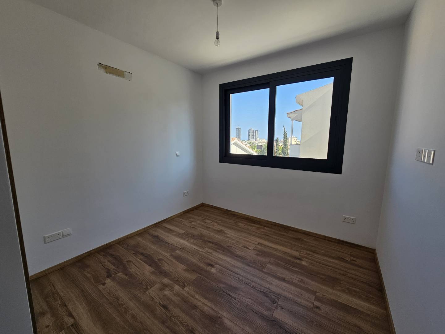 Stephanos Residence