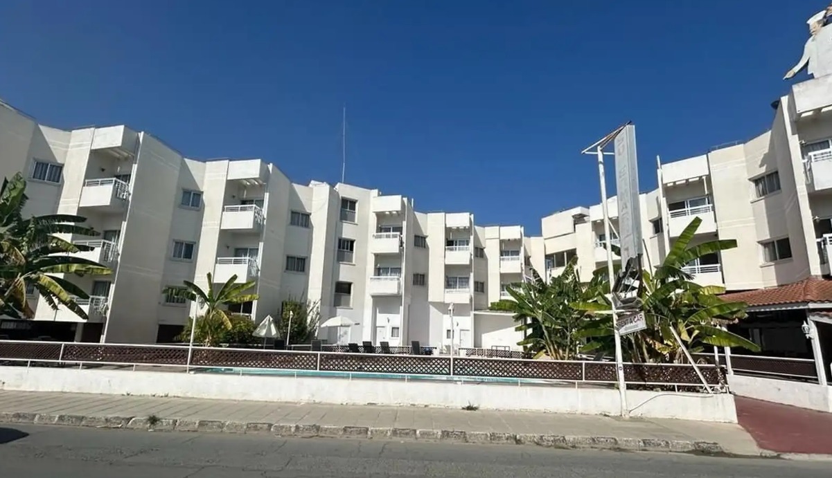  - Image 1