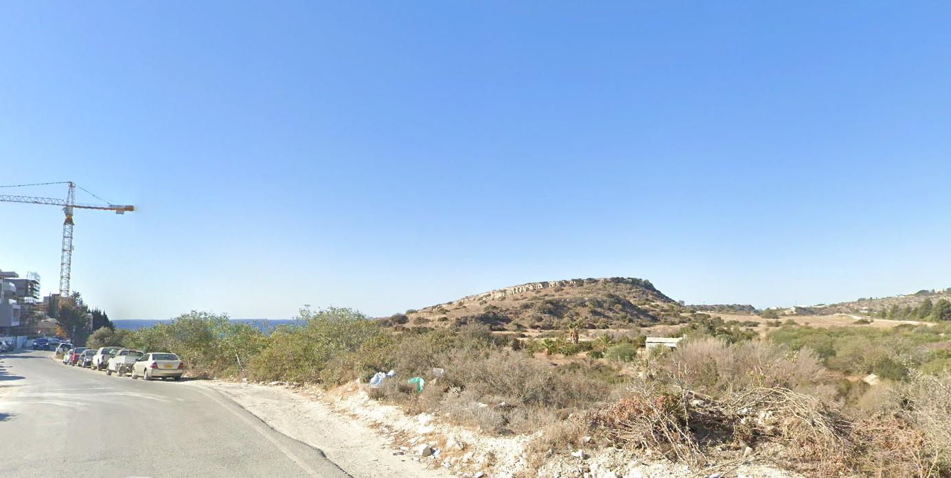  - Image 1