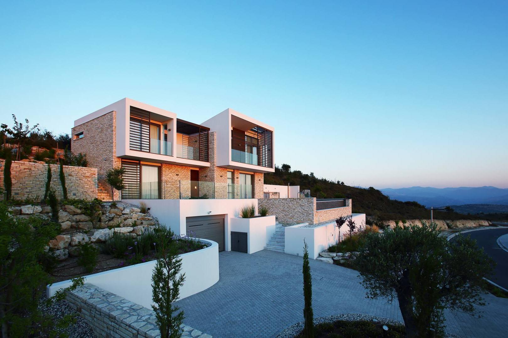 - Image 1