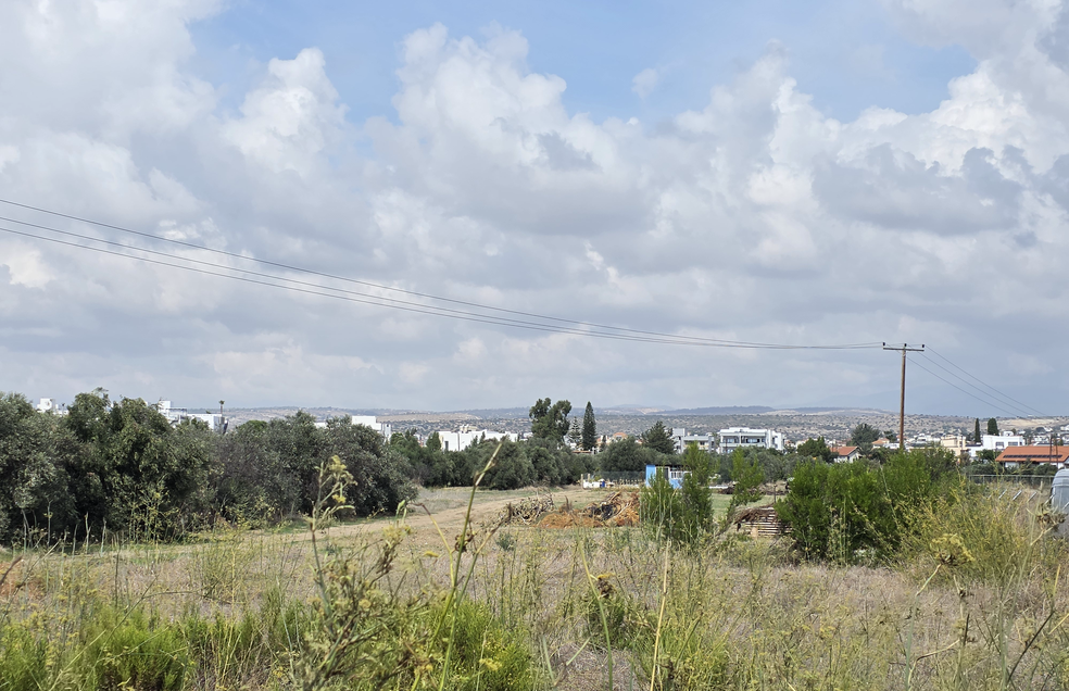 - Image 1