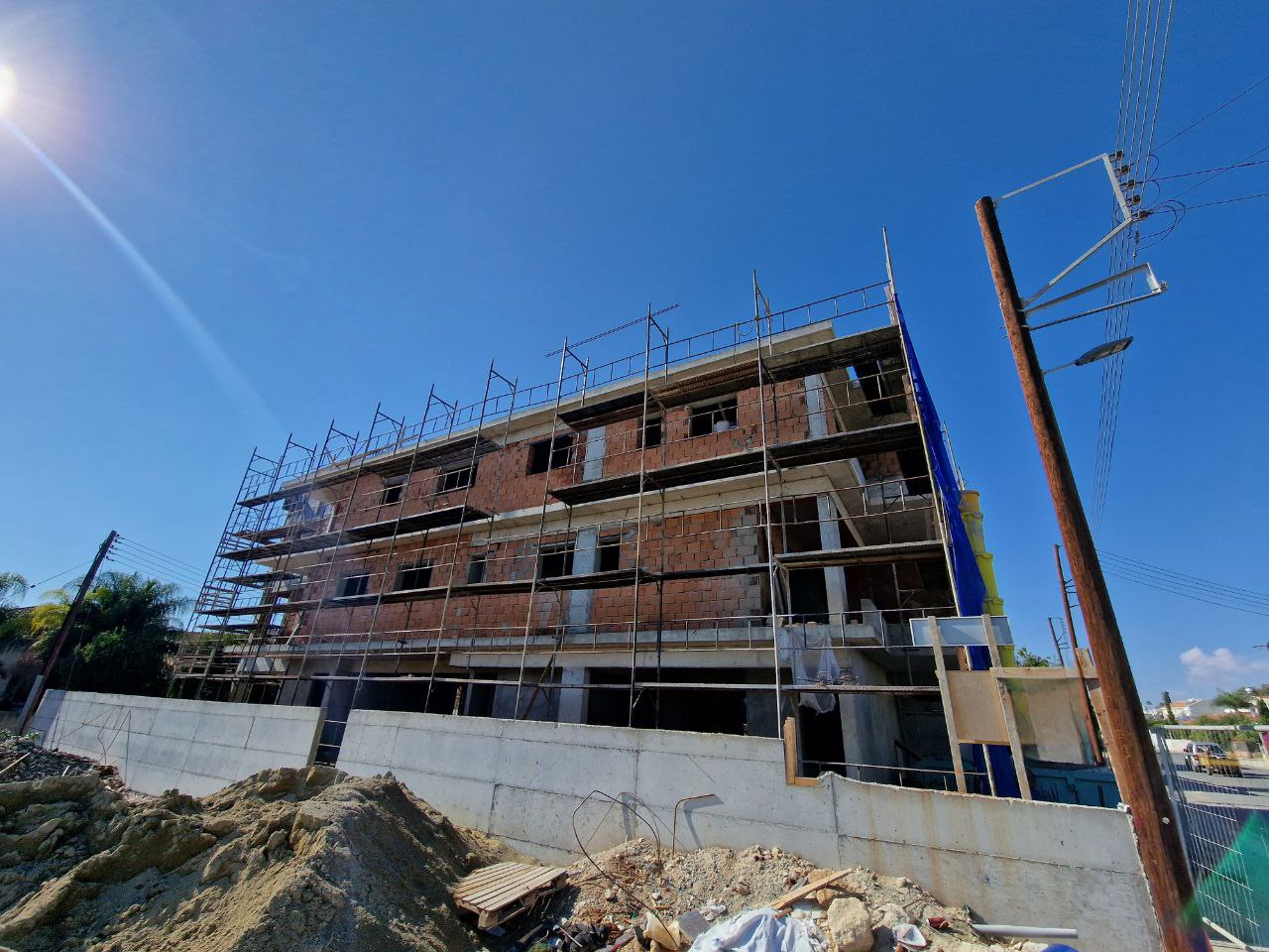 FC150 Fasouri Court 3