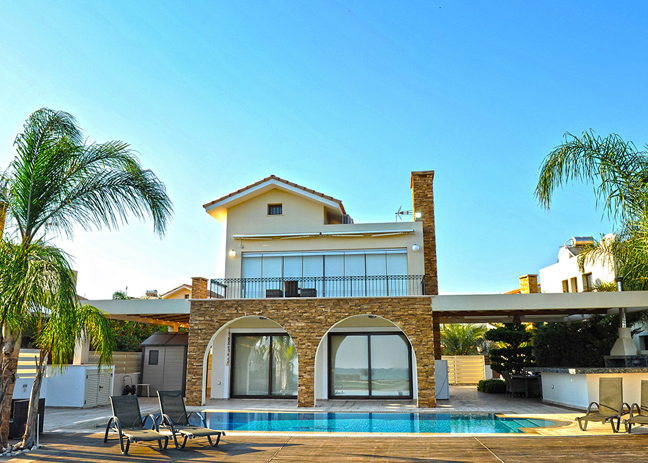 Ionion Seafront Villas