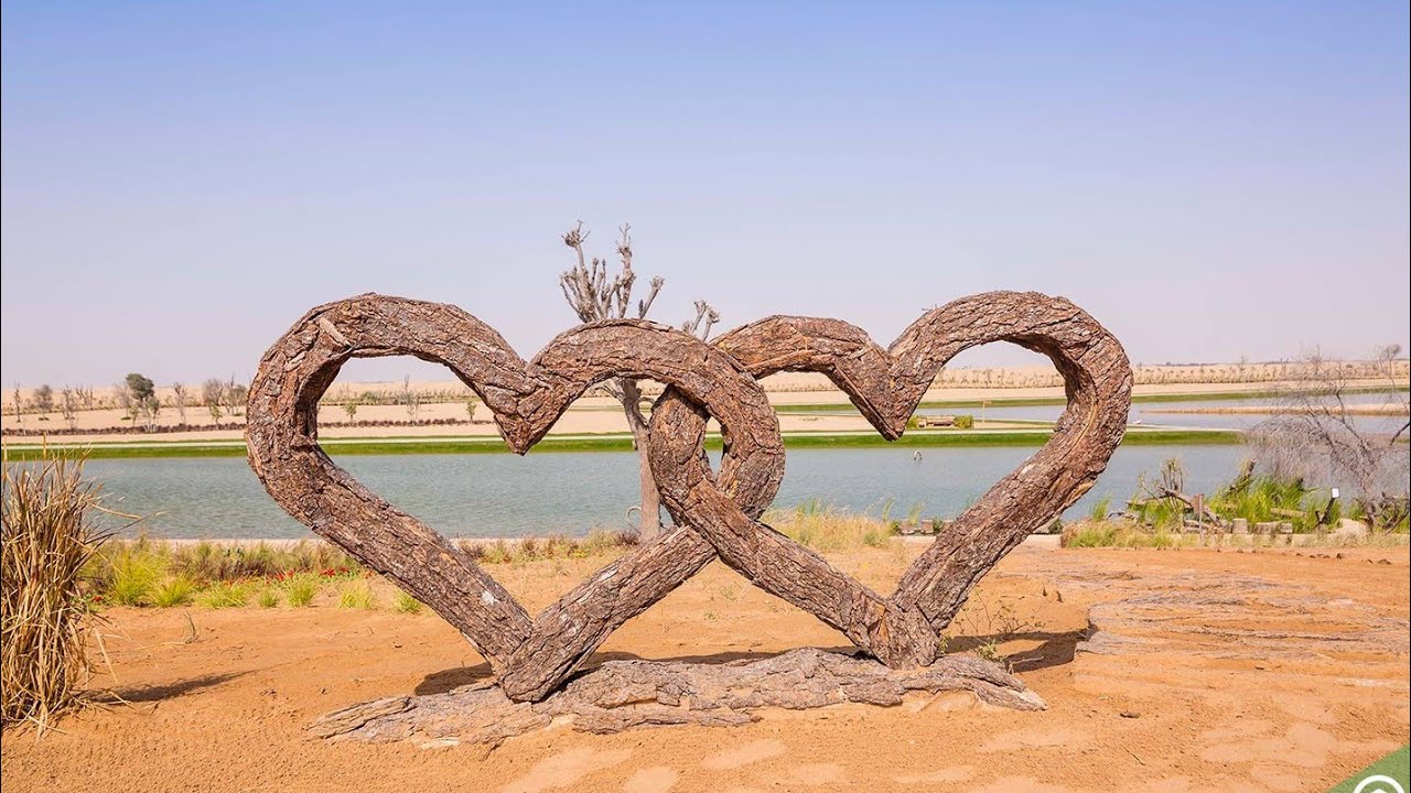 Love Lake Dubai: Romantic Oasis Among Sands