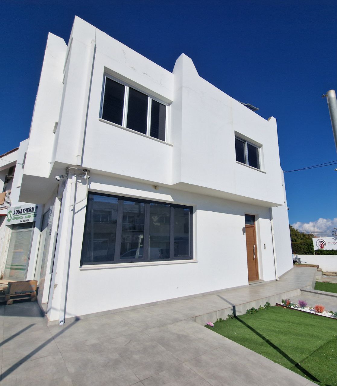  - Image 1