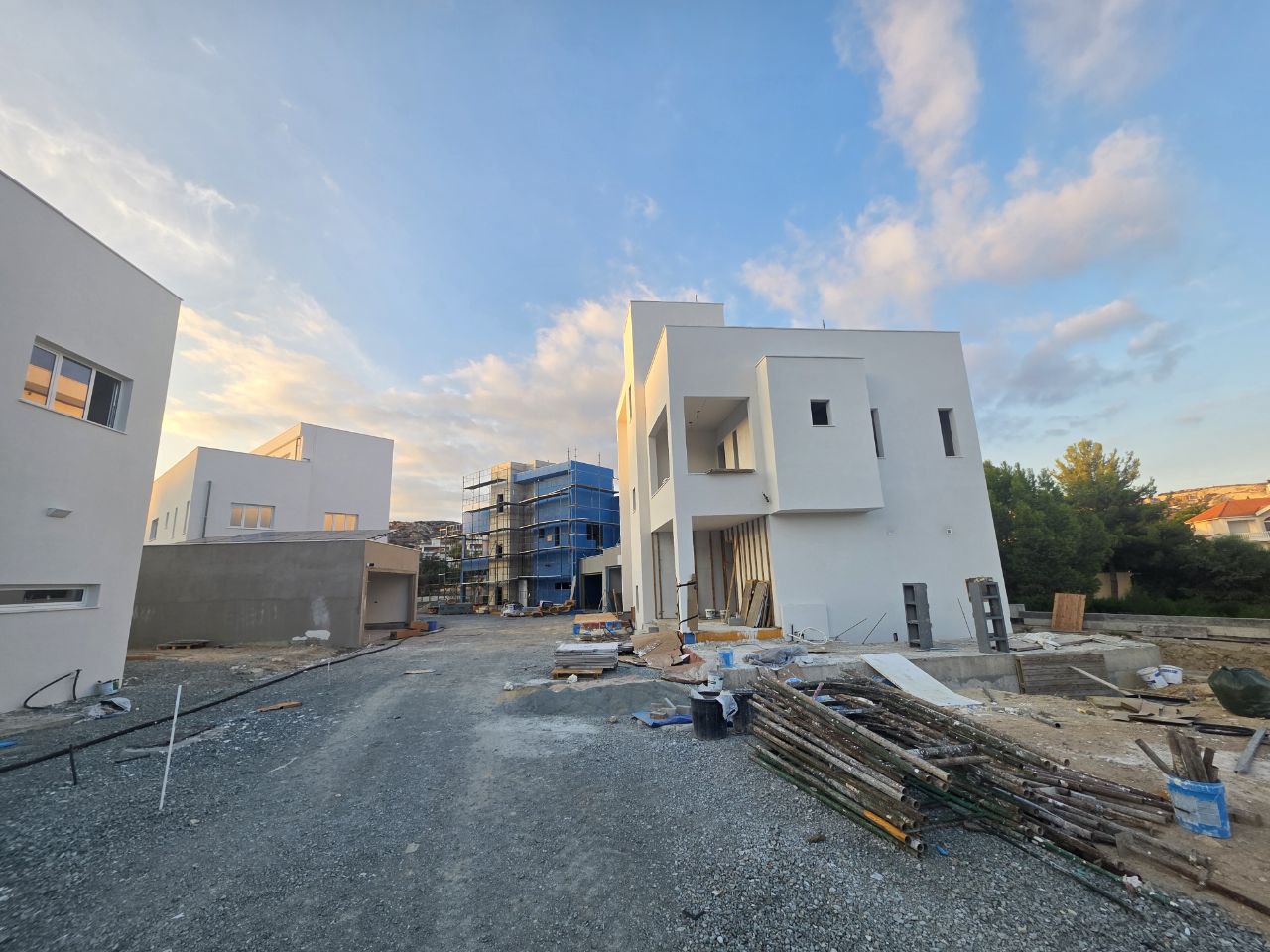 Agios Tychon Villas