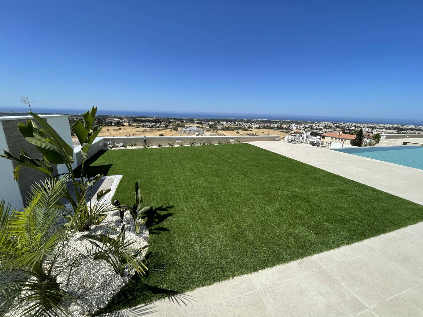 Santa Monica Villas