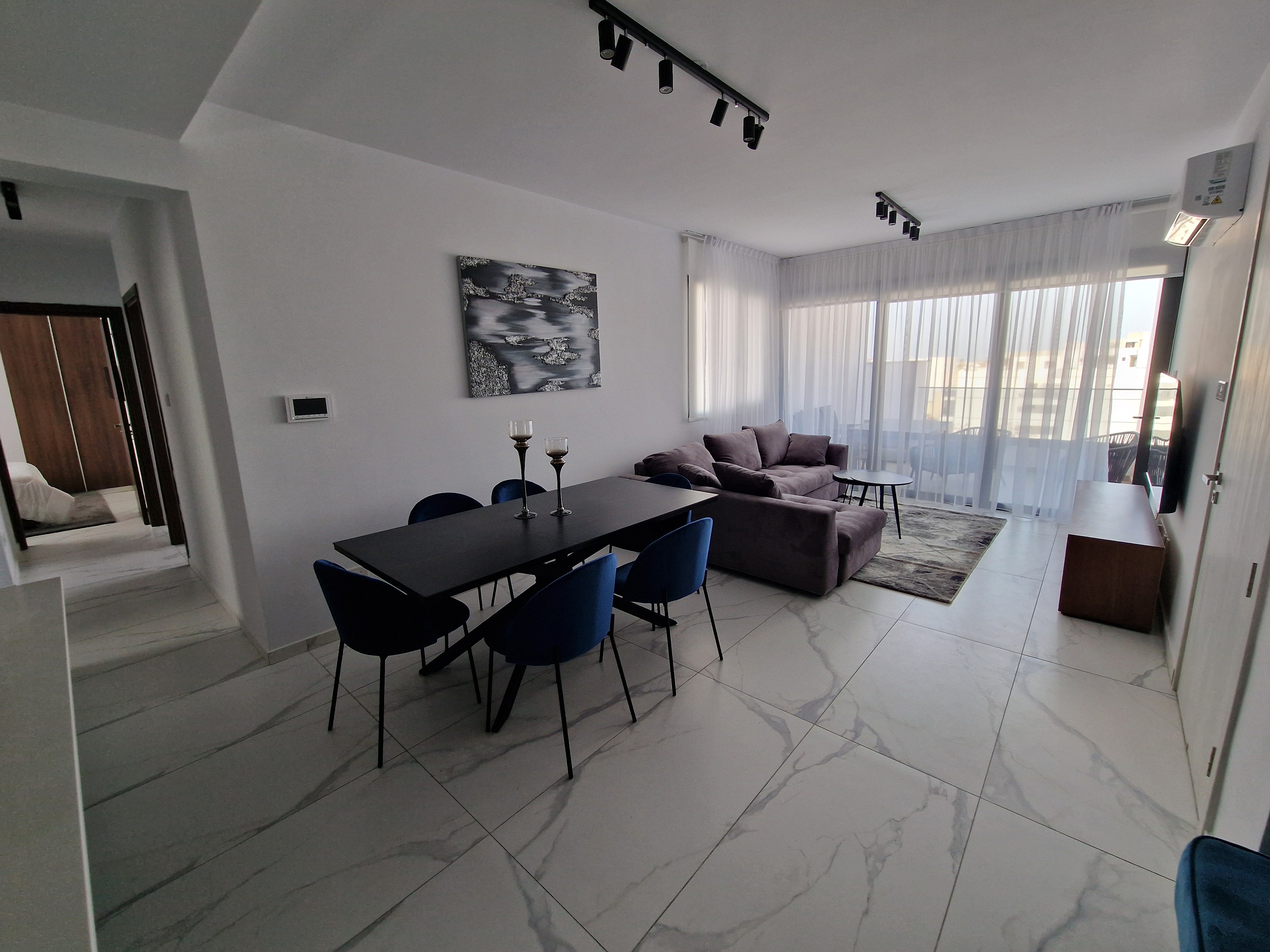  - Image 1