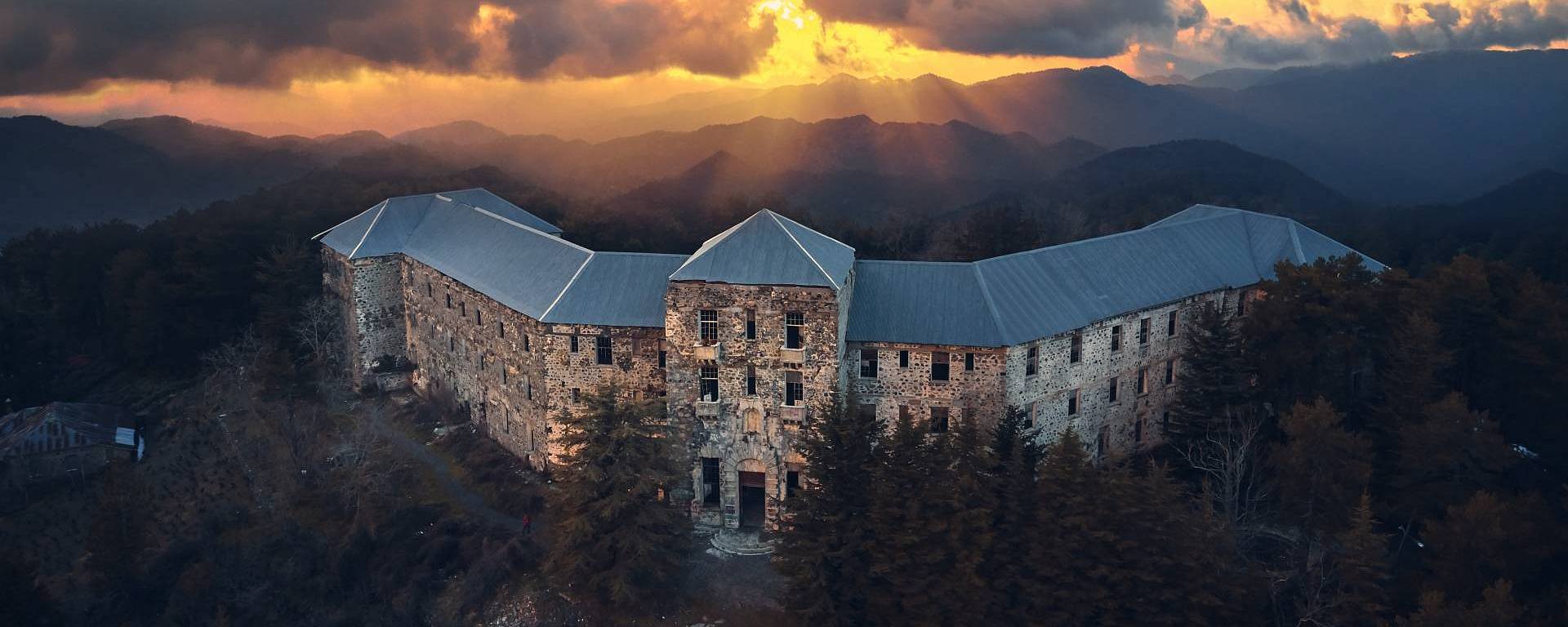 Who is the new owner of the most famous hotel in Cyprus - Berengaria Hotel?