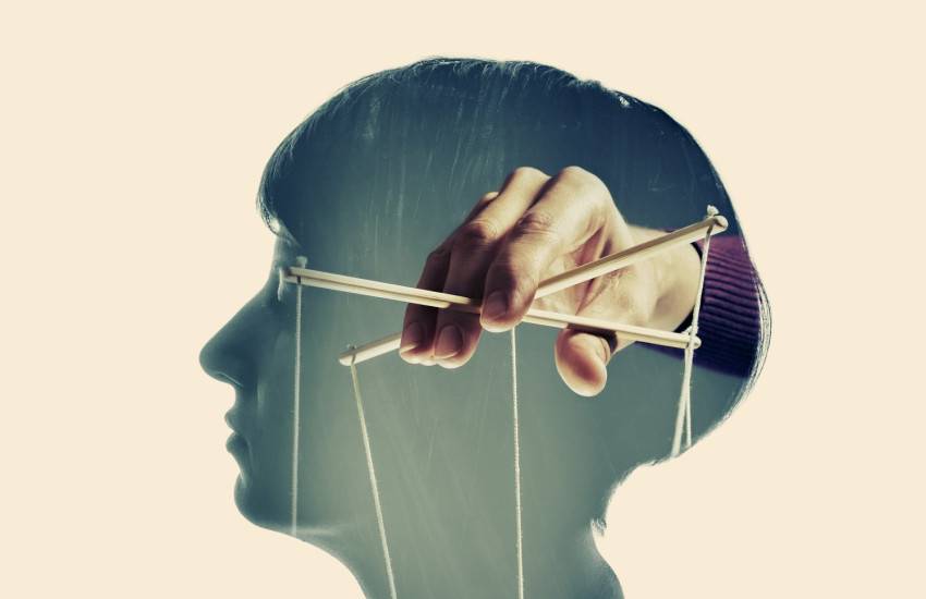 Realtors tricks: how to avoid cheating in Cyprus