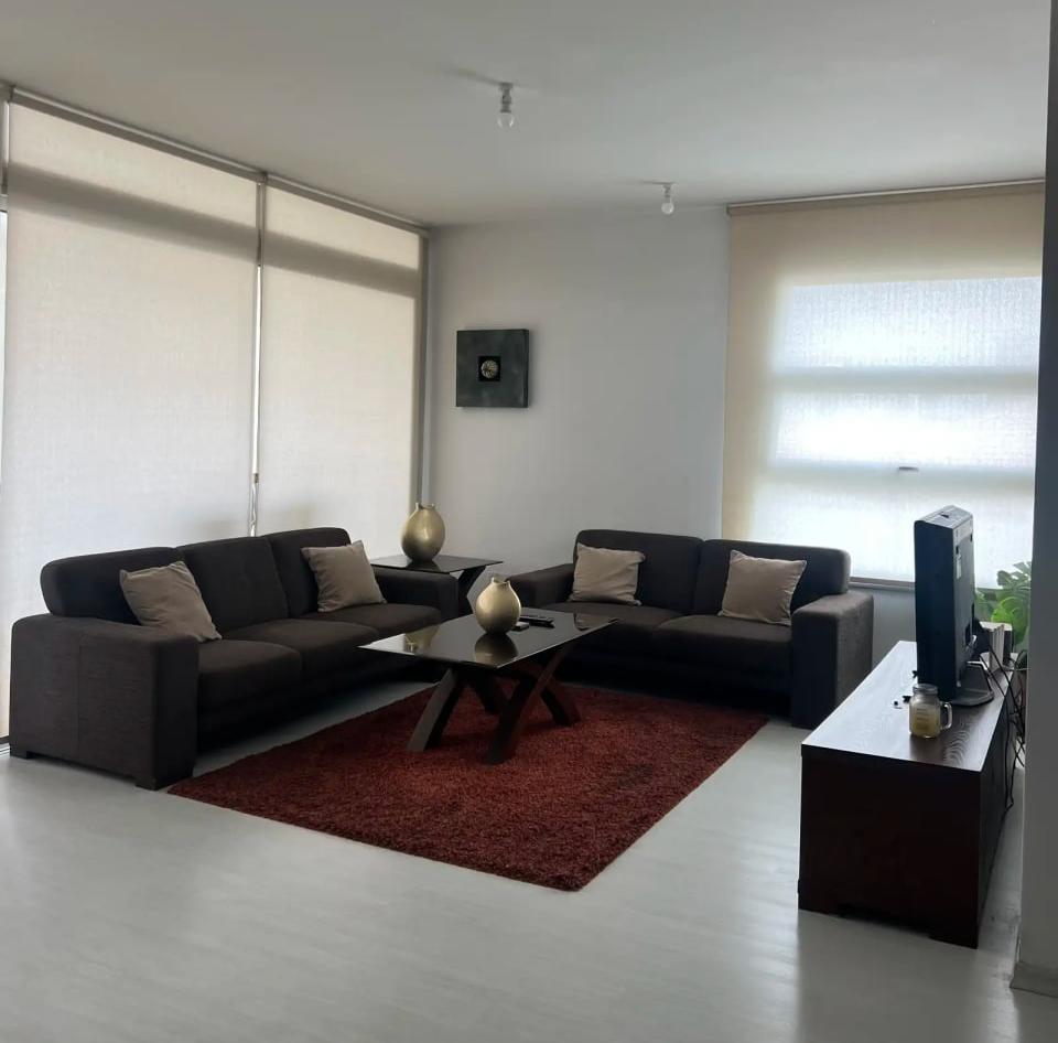 - Image 1