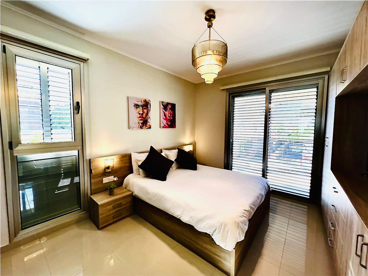 City Residence 2