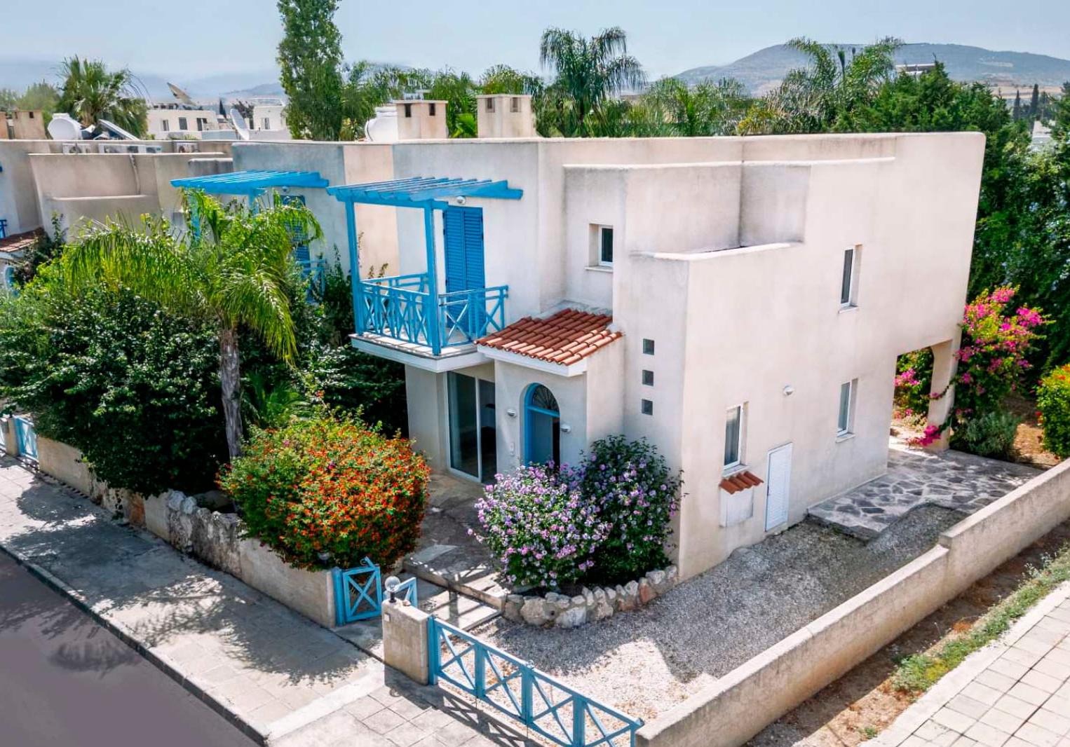 Polis Beach Villas