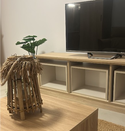  - Image 1