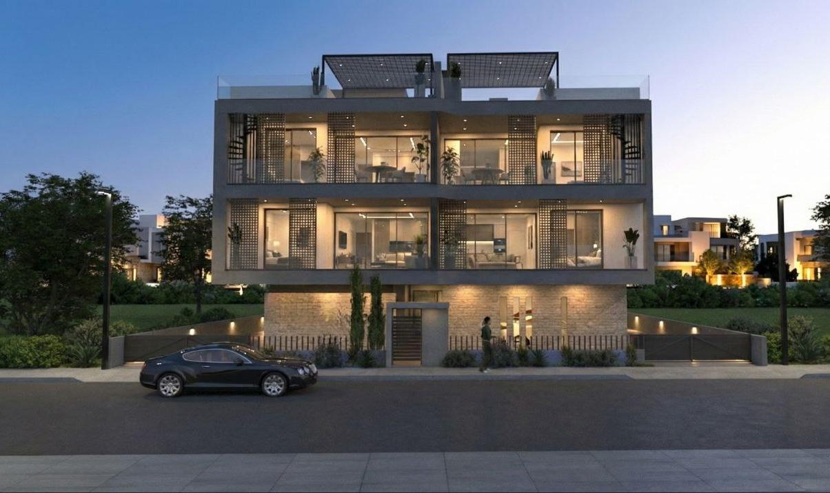 - Image 1