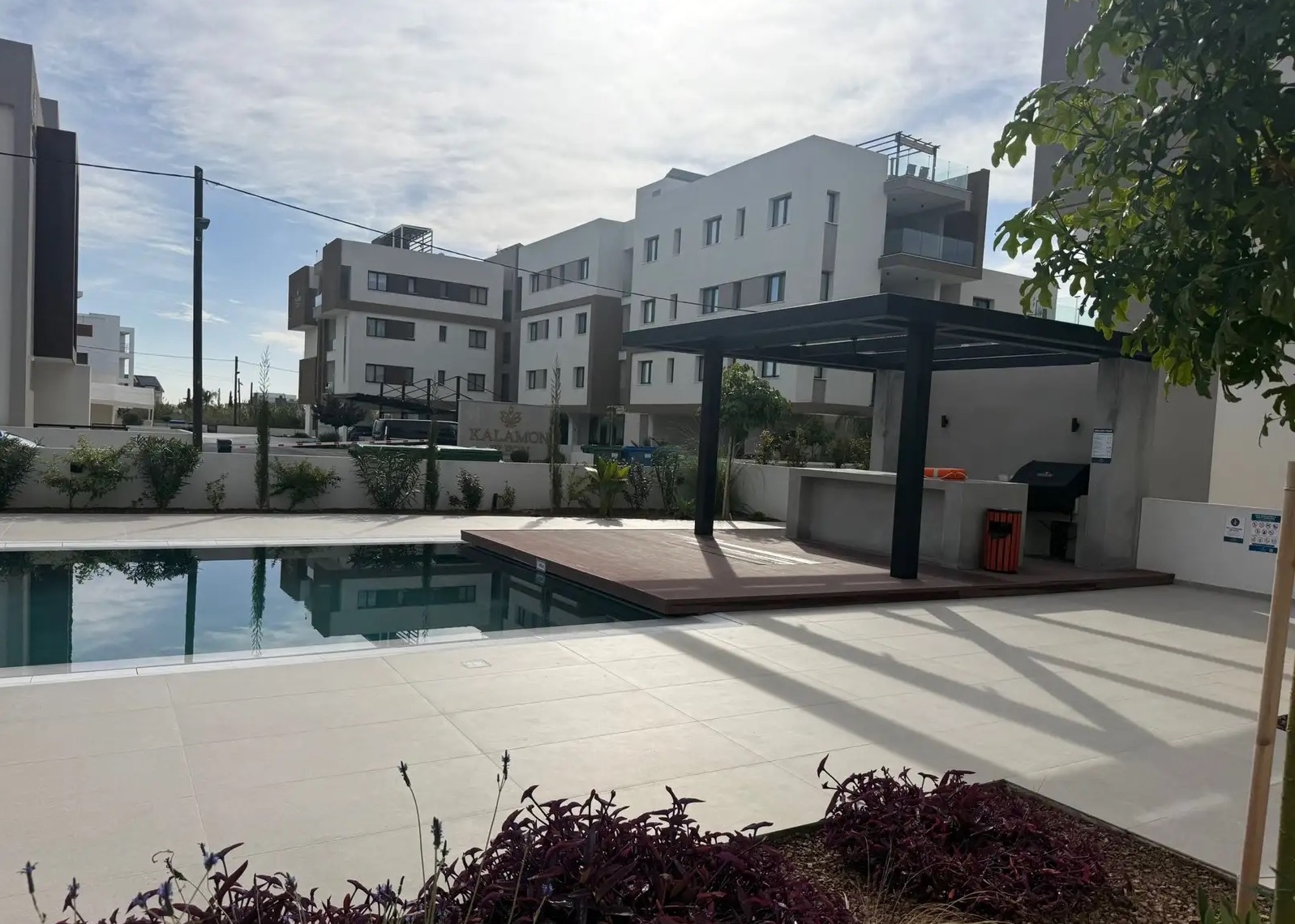 - Image 1