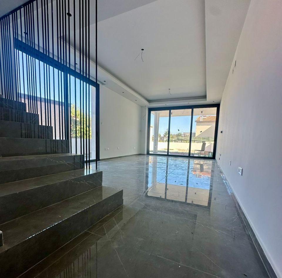 V Residence