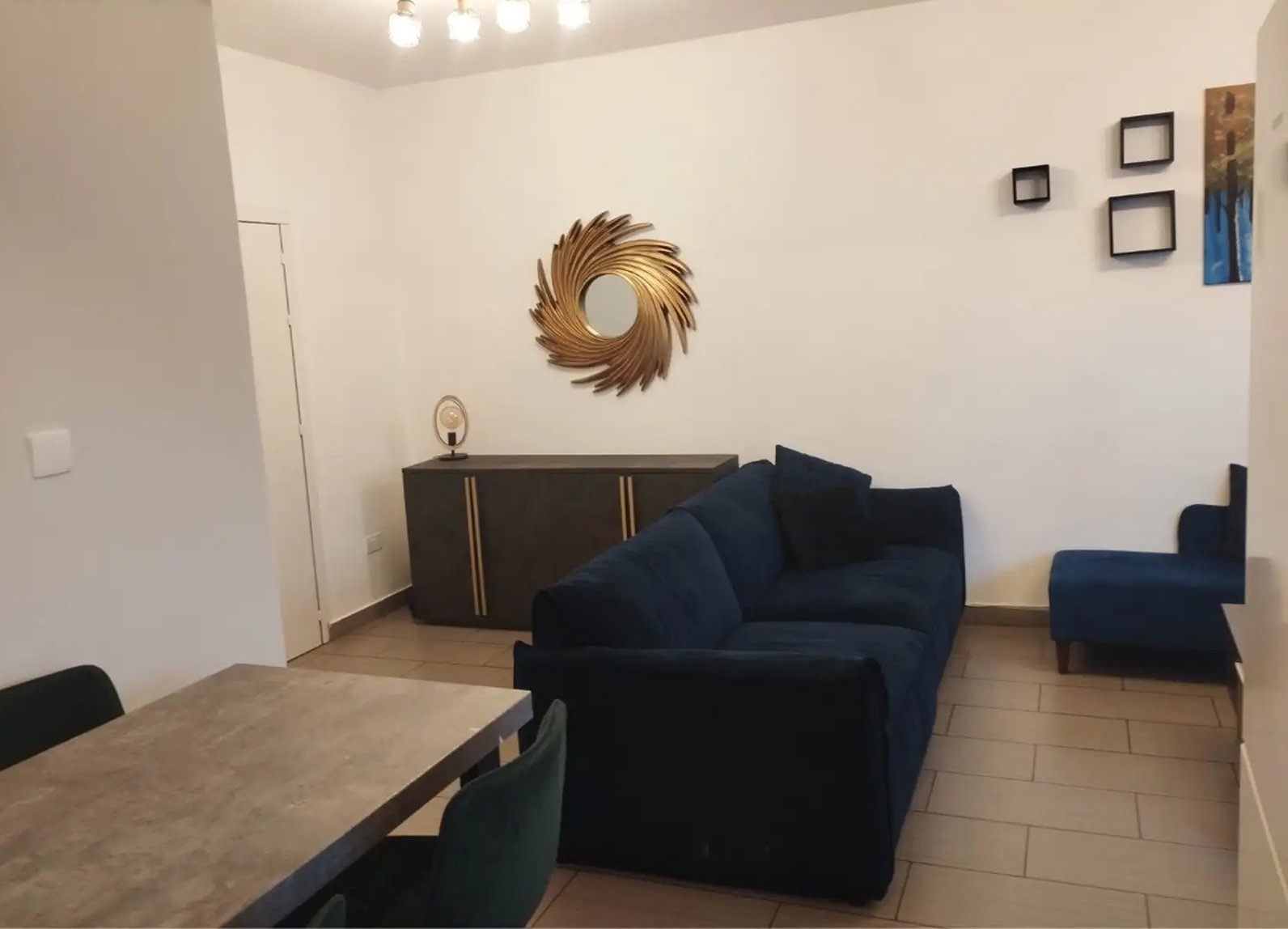 2-bedroom apartment to rent - Image 1