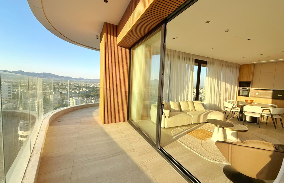  - Image 1