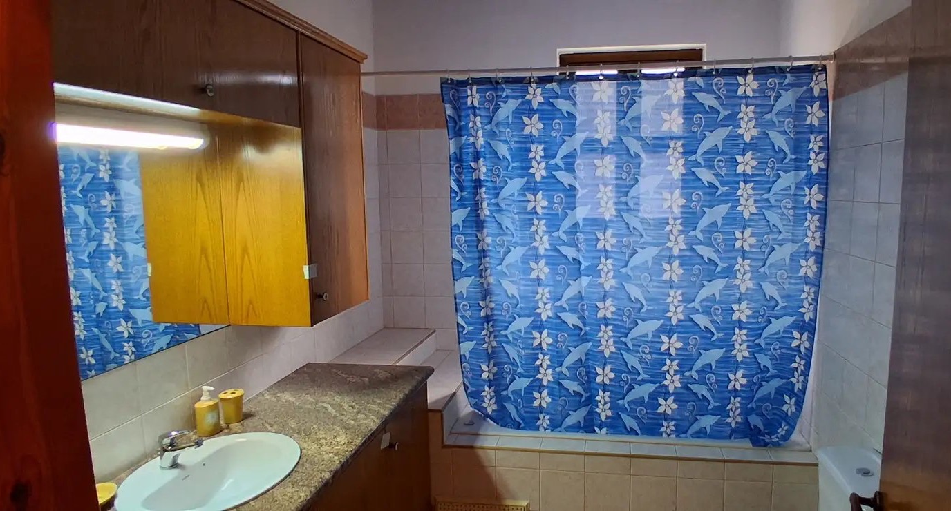 3-bedroom villa to rent