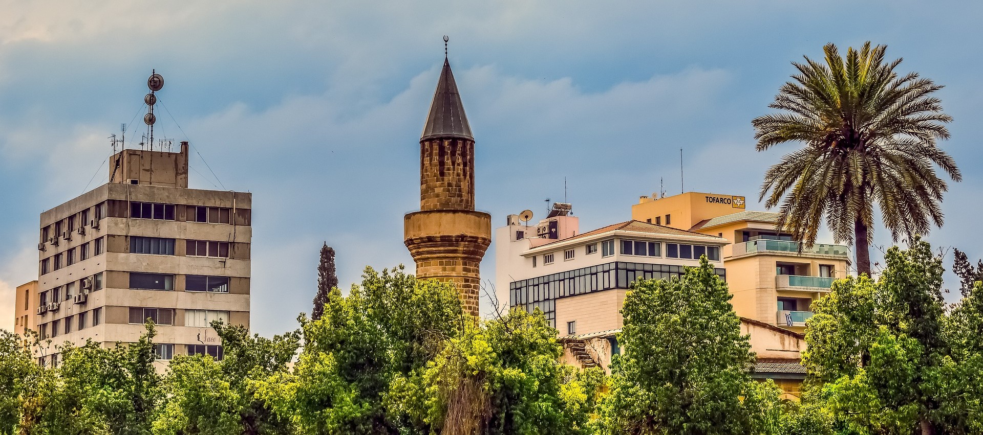 Pros and cons of living in Nicosia
