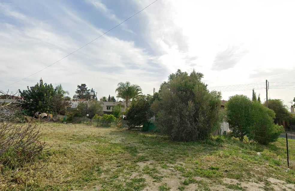 - Image 1