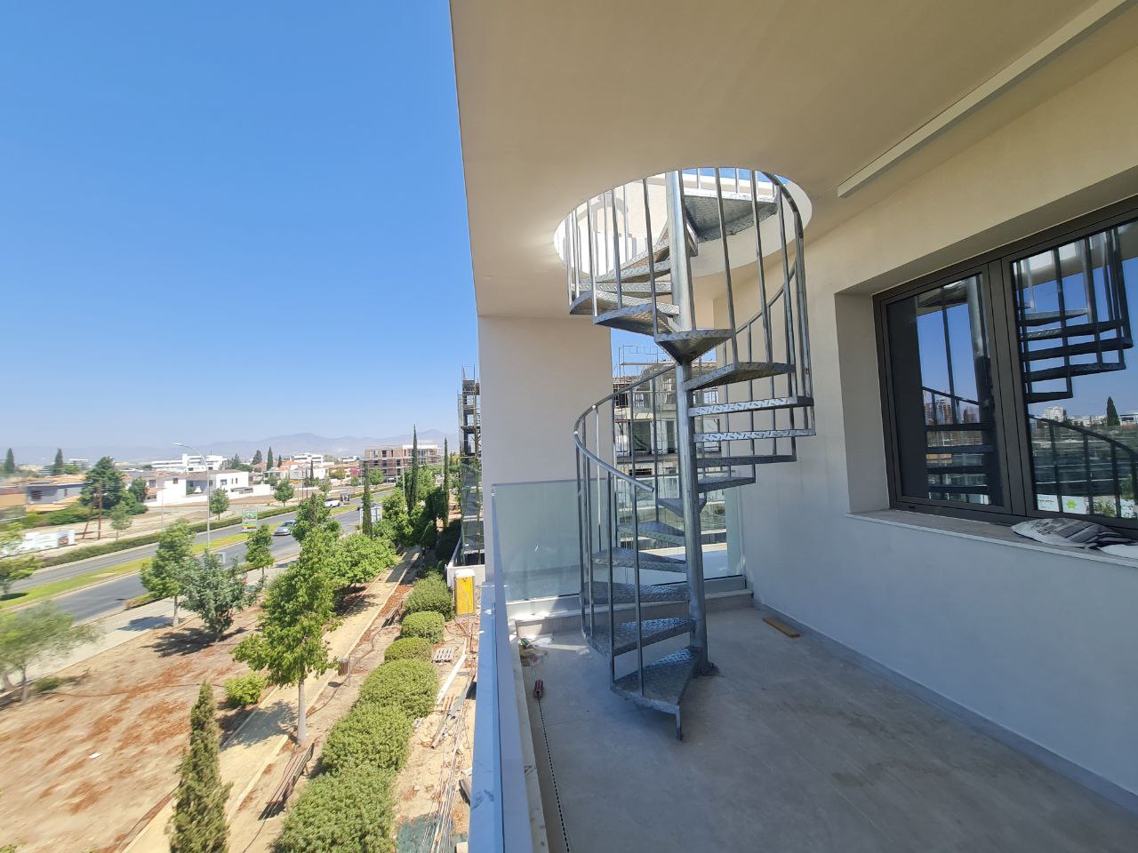 Sunset Residence Platy