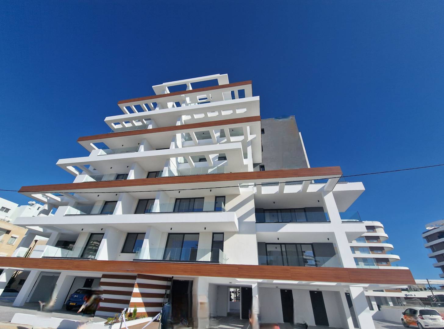 Plus 37 Casa del Sol