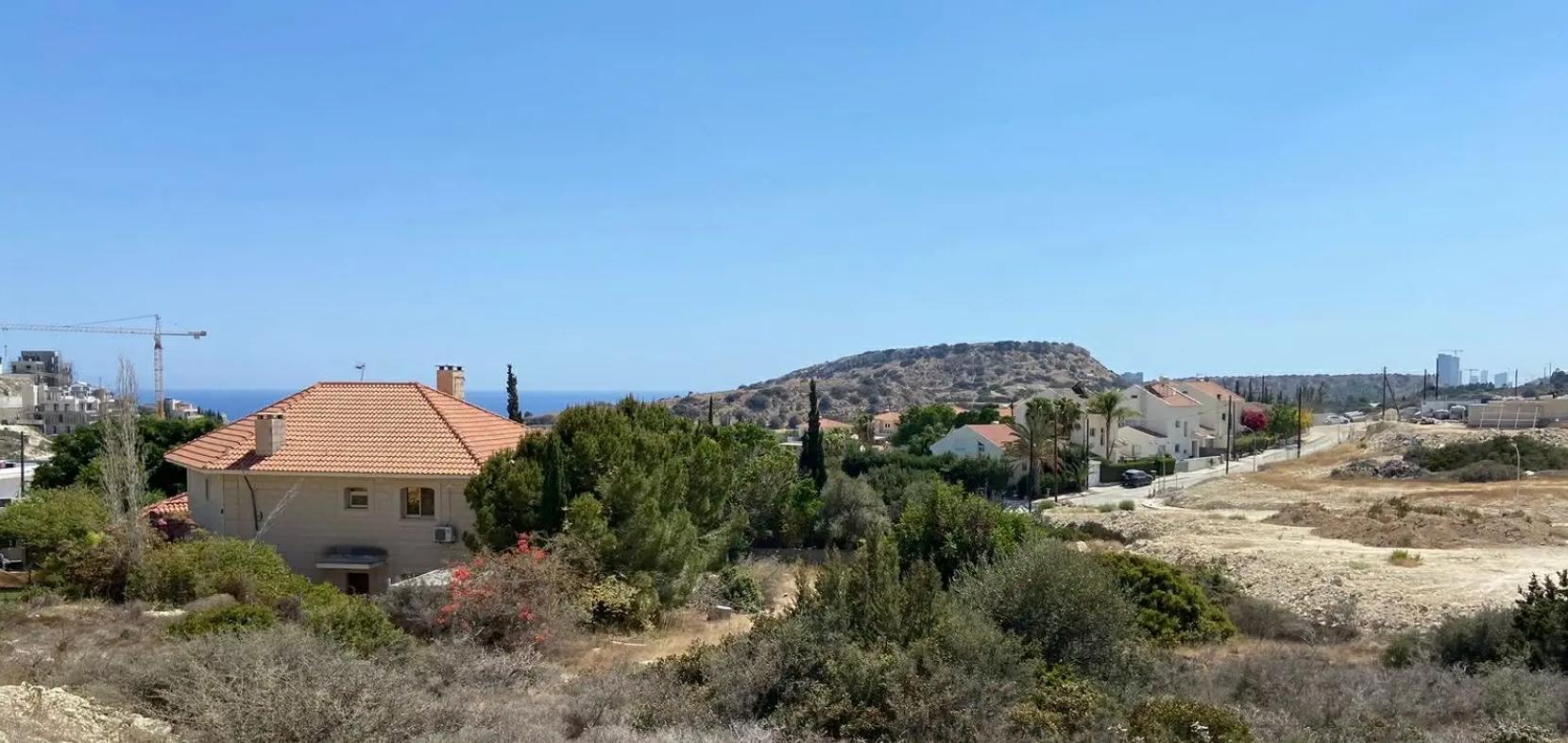 - Image 1