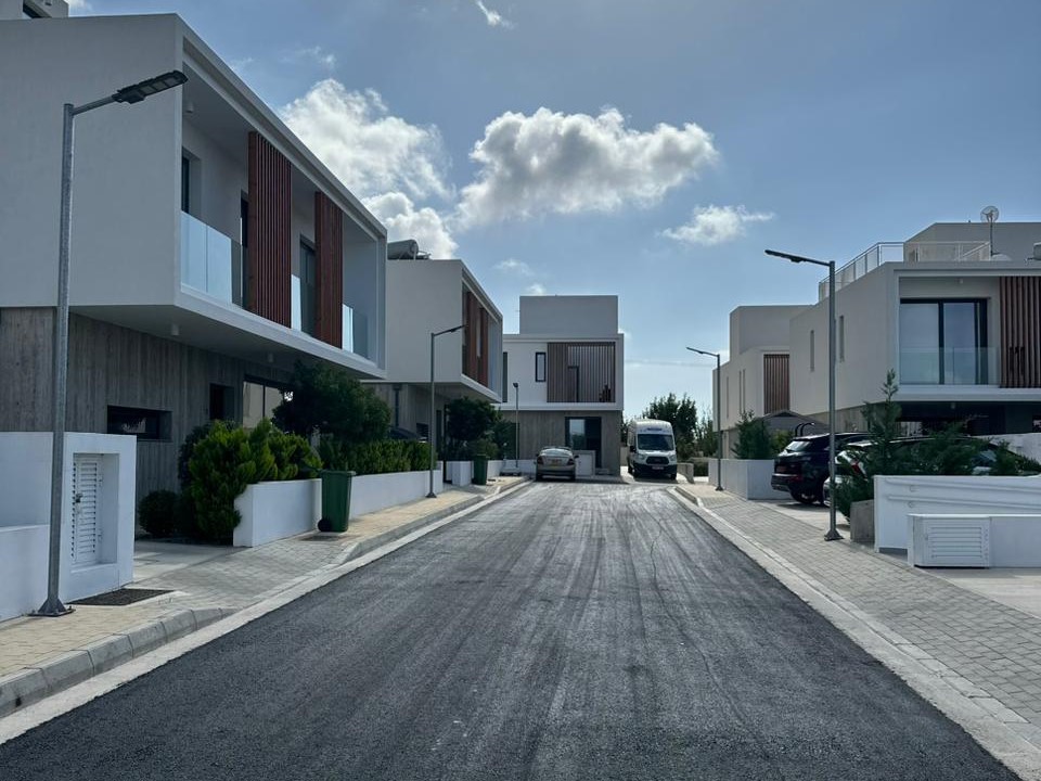 Avalon Resort 2
