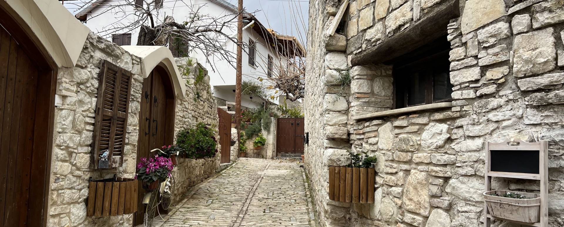 Monagri and Doros: Picturesque Villages in Suburbs of Limassol