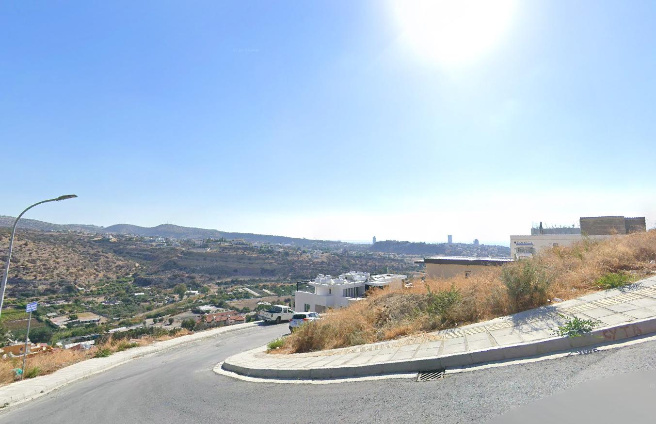  - Image 1
