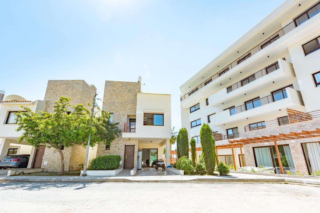Aqua Park Vacation Club (Aqua Vacation)