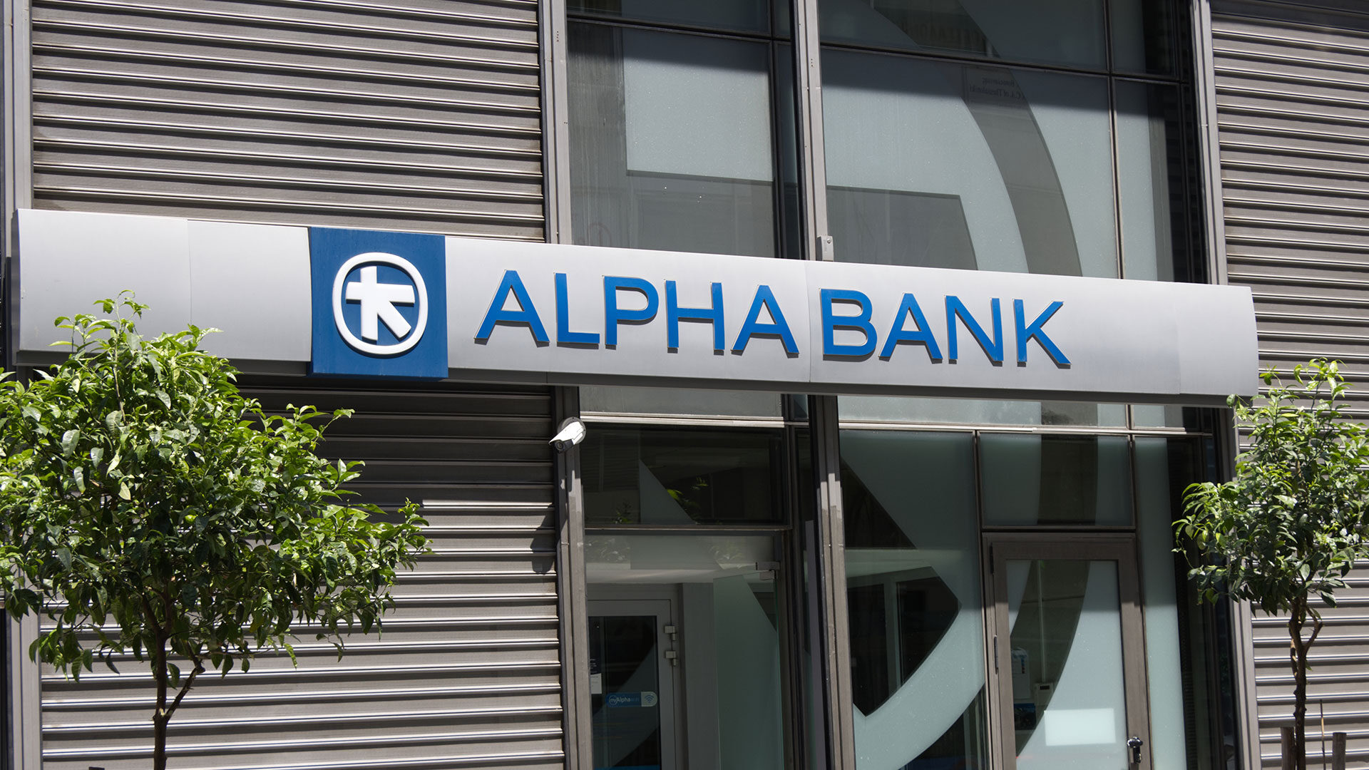 Alpha Bank Cyprus Wins International Awards for Digital Banking Services