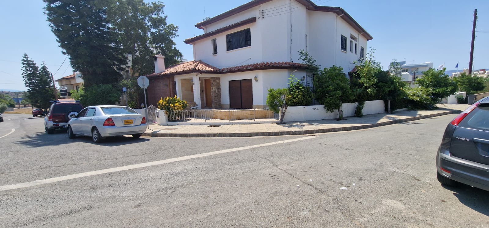 Ekavi Residence