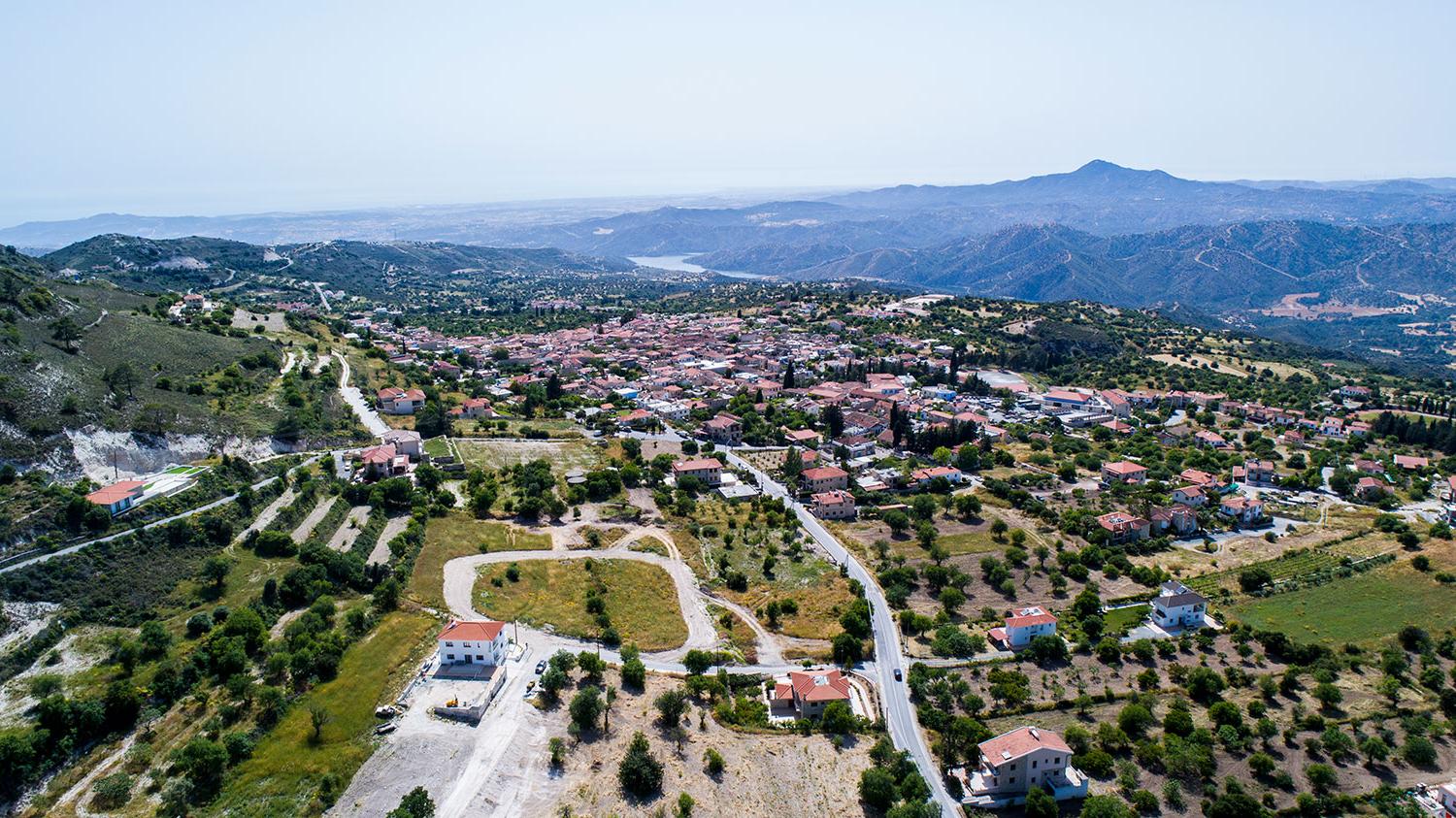 - Image 1