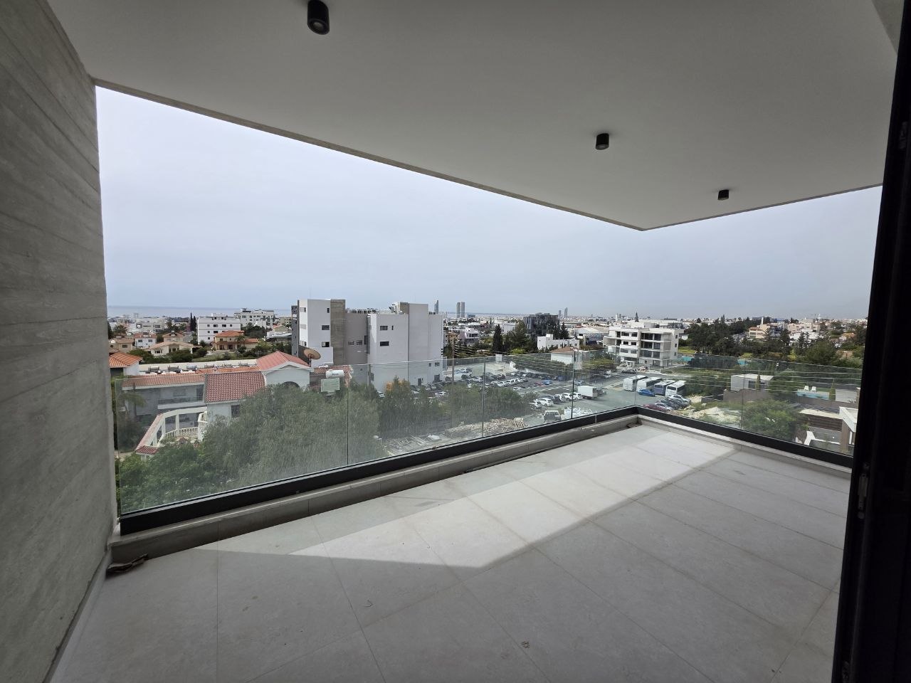 - Image 1
