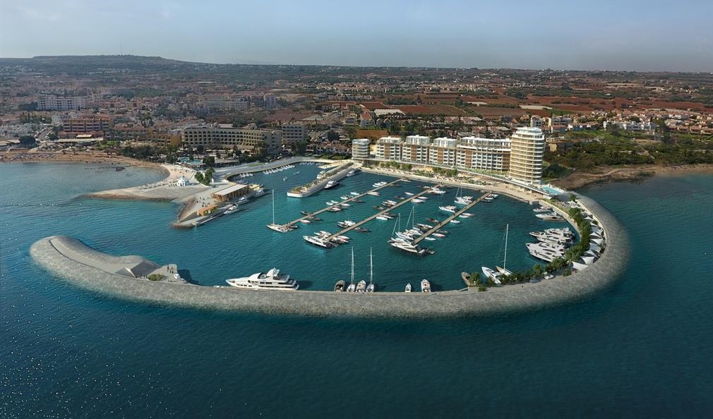 На Кипре приступили к строительству новой гавани Paralimni Marina