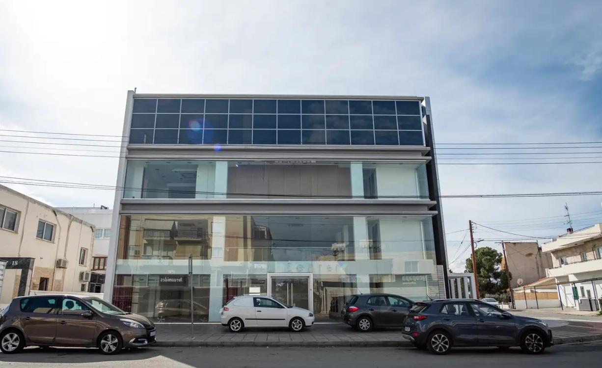  - Image 1